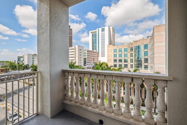 1 of 46 - 511 Se 5th Avenue 614, Fort Lauderdale, FL