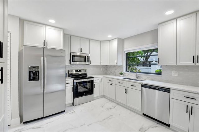 1 of 32 - 4724 Greentree Cir B, Boynton Beach, FL