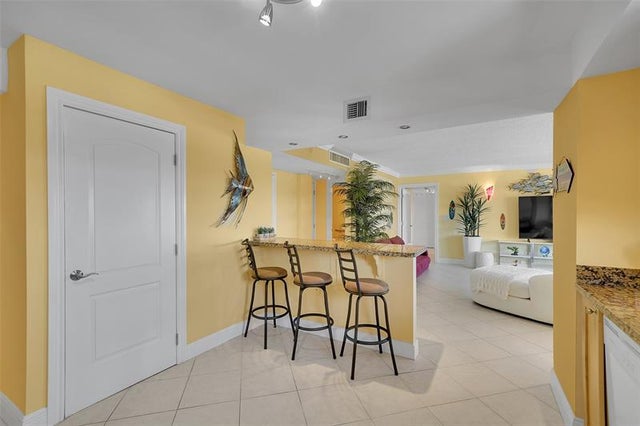5 of 42 - 3900 Galt Ocean Dr 708, Fort Lauderdale, FL