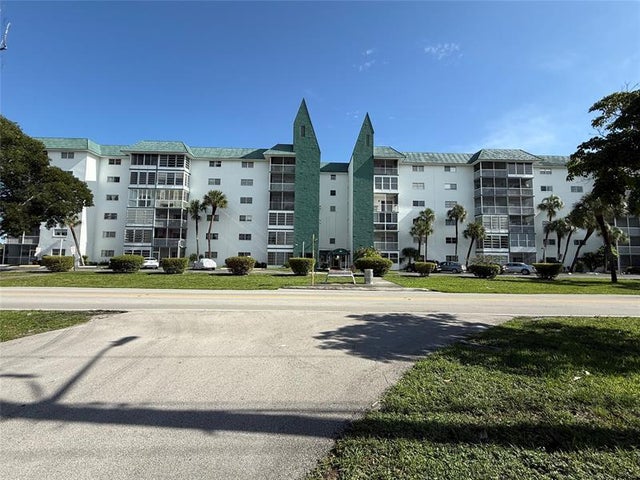3 of 20 - 4751 Nw 21st St 216, Lauderhill, FL