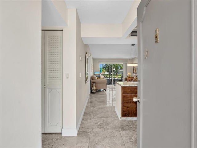 5 of 41 - 2801 Nw 47th Ter 106, Lauderdale Lakes, FL