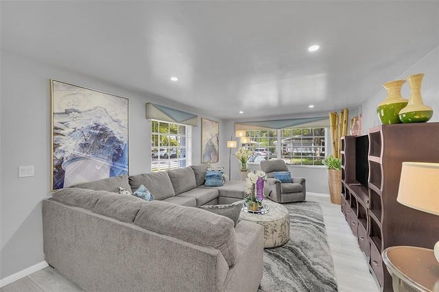 5 of 34 - 10143 E 45th Trl 473, Boynton Beach, FL