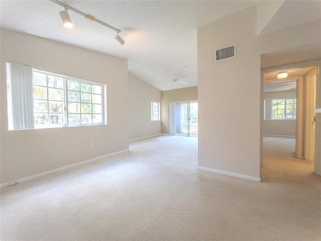 5 of 32 - 2041 Renaissance Blvd 202, Miramar, FL