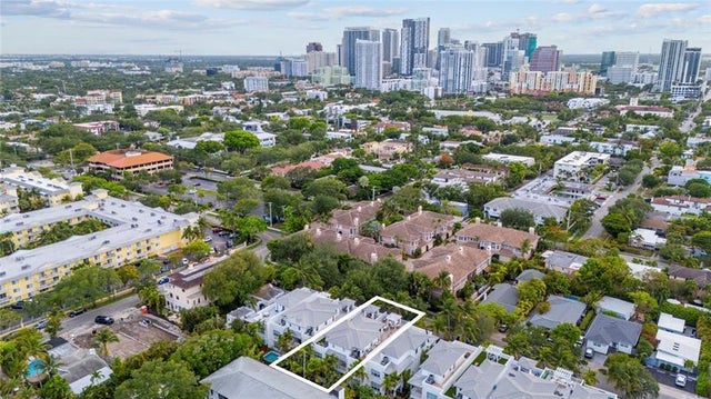 3 of 70 - 220 Ne 15th Ave 220, Fort Lauderdale, FL