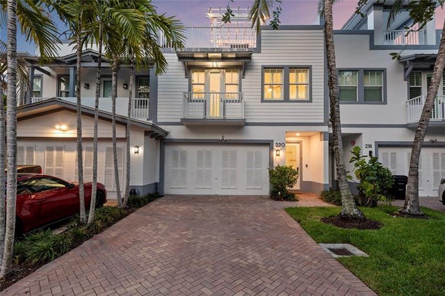 5 of 70 - 220 Ne 15th Ave 220, Fort Lauderdale, FL