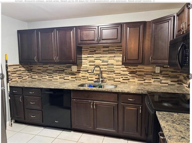 3 of 10 - 6784 Sw 39th Ct 6784, Davie, FL
