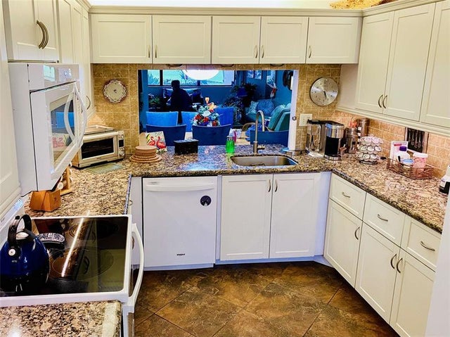 5 of 35 - 2704 Nw 104th Ave 106, Sunrise, FL