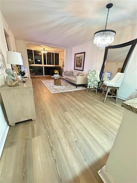 5 of 10 - 9410 Poinciana Pl 303, Davie, FL