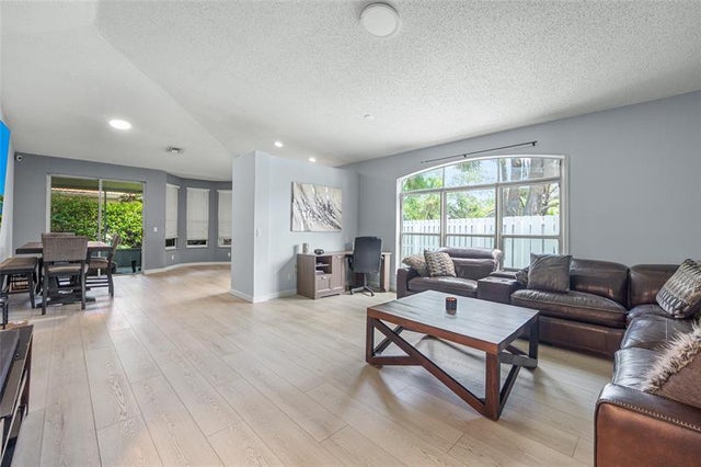 5 of 22 - 801 Nw 130th Ave, Pembroke Pines, FL