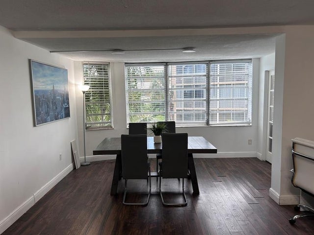 3 of 26 - 1660 Ne 191st St 208-1, Miami, FL