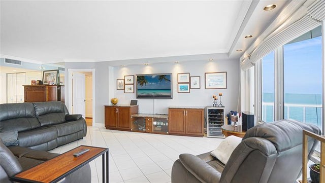5 of 80 - 3410 Galt Ocean Drive 1704 N, Fort Lauderdale, FL