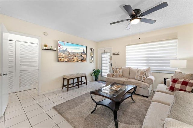 5 of 28 - 7610 Nw 1st St 204, Margate, FL