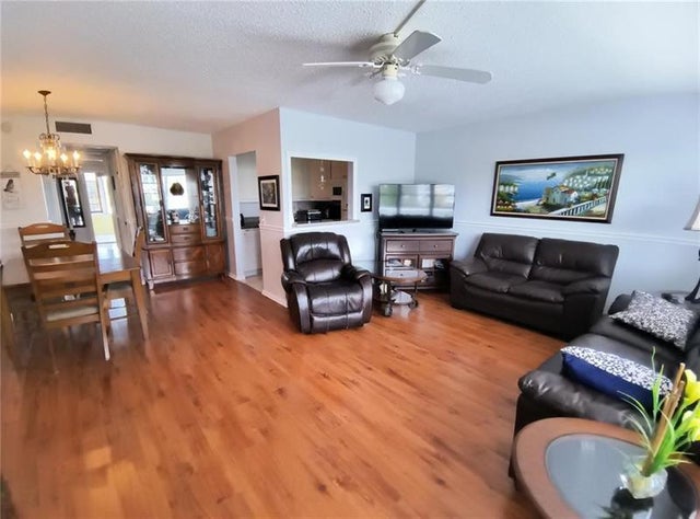 3 of 67 - 2116 Cambridge E 2116, Deerfield Beach, FL