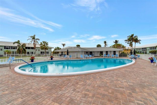 5 of 35 - 5520 N Ocean Blvd 111, Ocean Ridge, FL
