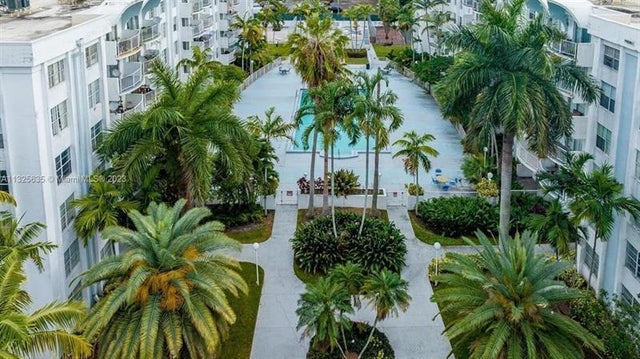 1 of 13 - 488 Nw 165th Street Rd 309b, Miami, FL