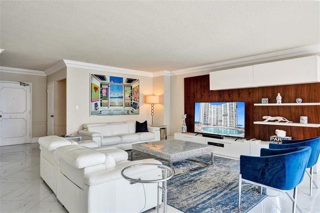 2 of 54 - 3900 N Ocean Dr 10f, Fort Lauderdale, FL