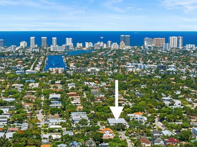 2 of 47 - 1404b Ne 5th St, Fort Lauderdale, FL
