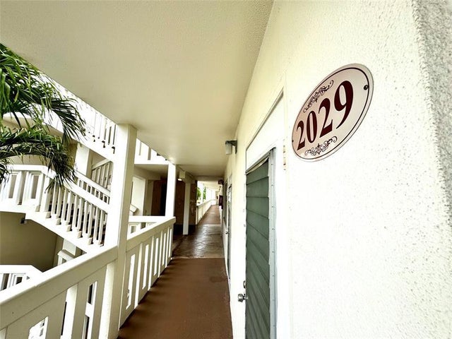 4 of 36 - 2029 Cambridge B 2029, Deerfield Beach, FL