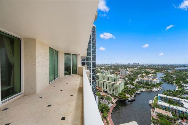 1 of 33 - 411 N New River Dr 2905, Fort Lauderdale, FL