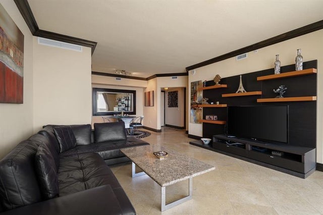 4 of 33 - 411 N New River Dr 2905, Fort Lauderdale, FL