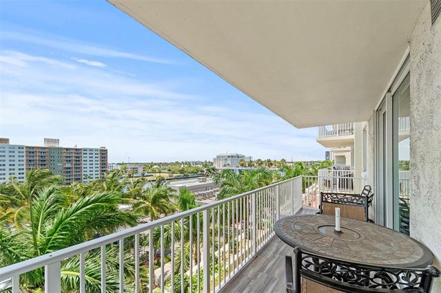 4 of 50 - 3020 Ne 32nd Ave 524, Fort Lauderdale, FL