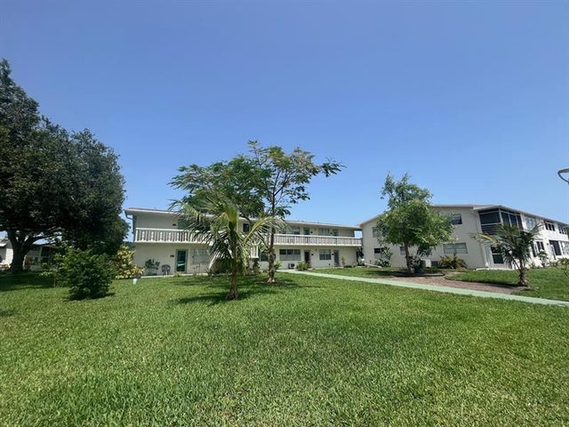1 of 35 - 166 Farnham G 166, Deerfield Beach, FL