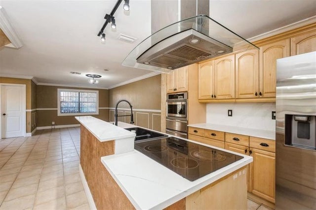 1 of 42 - 829 Nw 47th St, Deerfield Beach, FL