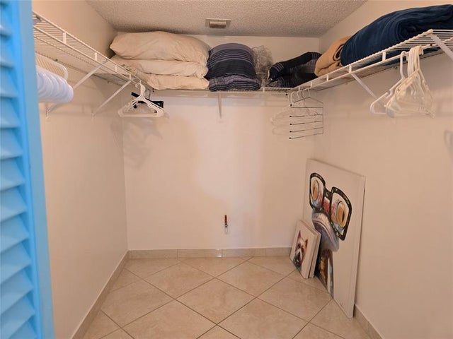 4 of 48 - 17801 N Bay Rd 301, Sunny Isles Beach, FL