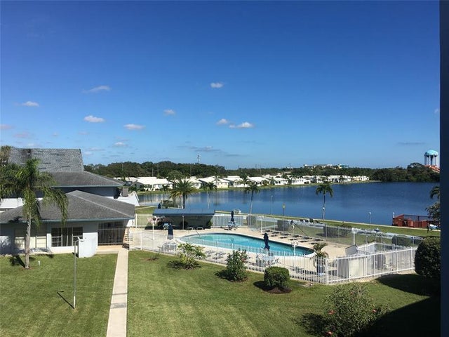 1 of 22 - 2309 Park Lane 114, Hollywood, FL