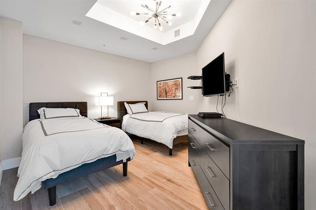 4 of 58 - 17111 Biscayne Blvd 1702, North Miami Beach, FL