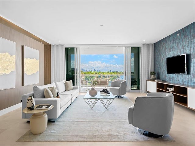 2 of 58 - 321 N Birch Rd 502, Fort Lauderdale, FL