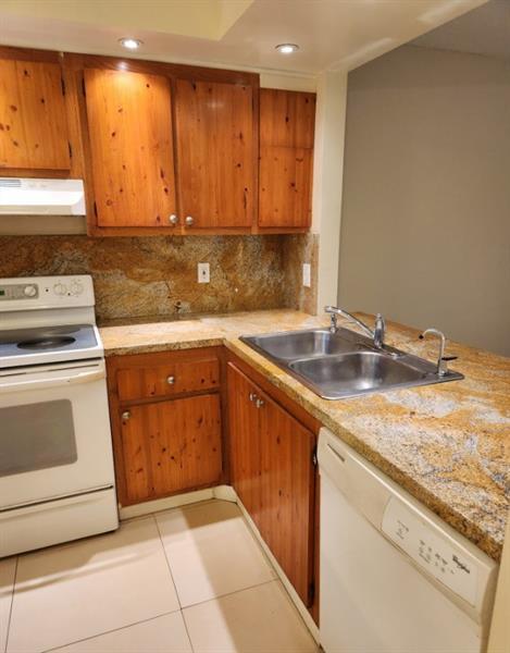 4 of 29 - 109 Lake Emerald Dr 204, Oakland Park, FL