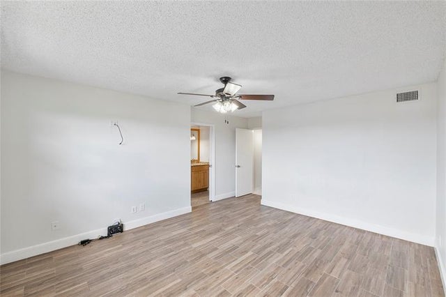 5 of 15 - 4930 E Sabal Palm Blvd 402, Tamarac, FL