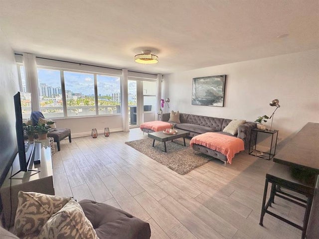 1 of 59 - 3111 N Ocean Dr 510, Hollywood, FL