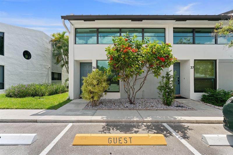 Photo of Listing #F10508771