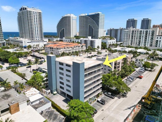 4 of 35 - 524 Orton Ave 701, Fort Lauderdale, FL