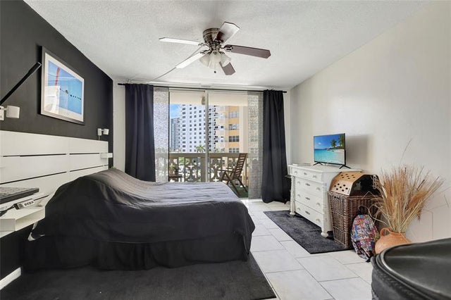 3 of 19 - 1817 S Ocean Dr 327, Hallandale, FL