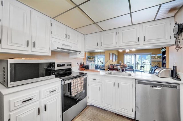 4 of 40 - 4602 Martinique Way F2 4602, Coconut Creek, FL