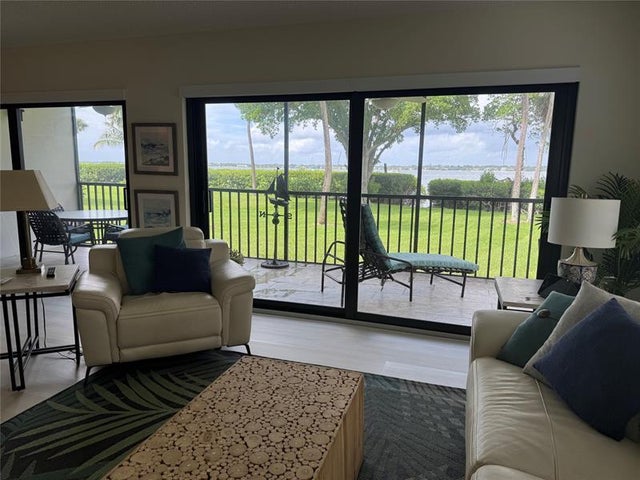4 of 39 - 218 Ne Edgewater Dr 218, Stuart, FL