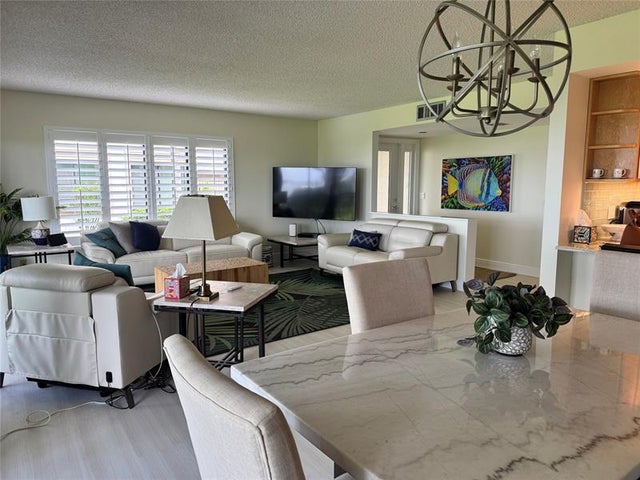 5 of 39 - 218 Ne Edgewater Dr 218, Stuart, FL
