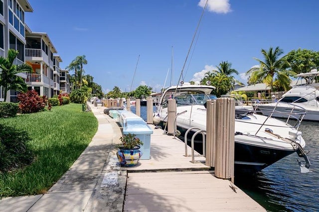 2 of 22 - 1200 Sw 12th St 201, Fort Lauderdale, FL