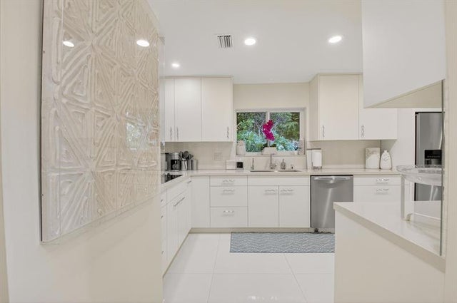 3 of 74 - 19452 Waters Reach Lane 305 Lane 305, Boca Raton, FL