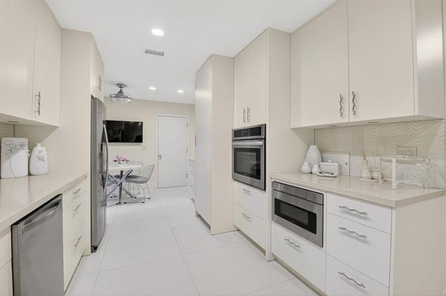 5 of 74 - 19452 Waters Reach Lane 305 Lane 305, Boca Raton, FL