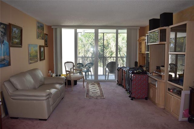 4 of 18 - 16475 Golf Club Rd 313, Weston, FL