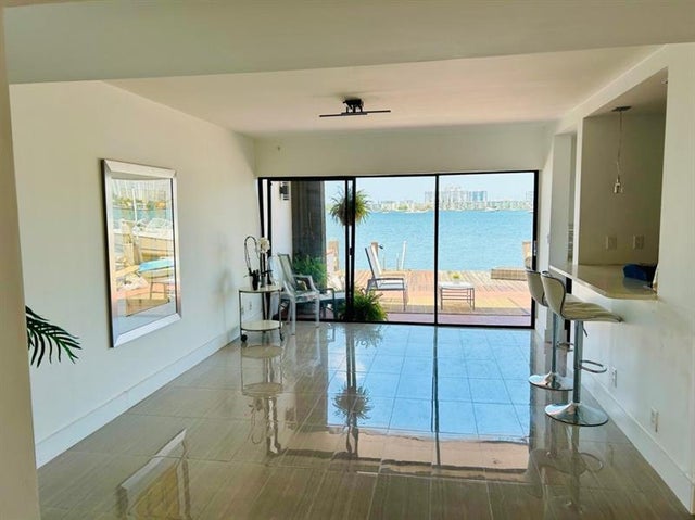 4 of 23 - 2769 Ne 165th Ter 25, North Miami Beach, FL
