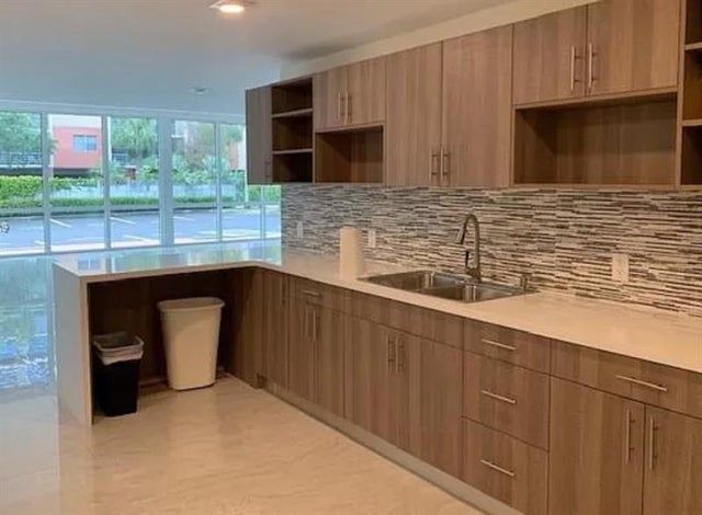 5 of 23 - 2769 Ne 165th Ter 25, North Miami Beach, FL