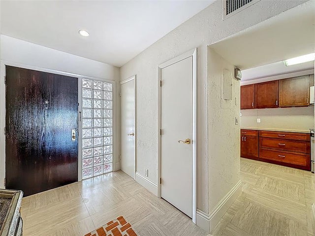 5 of 37 - 424 Hendricks Isle 11, Fort Lauderdale, FL
