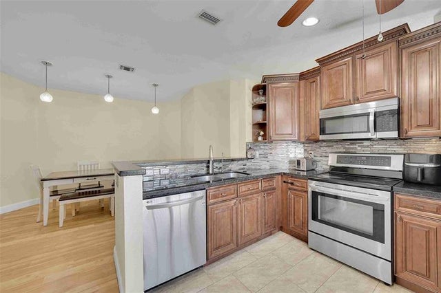 4 of 59 - 5640 Nw 120th Ter 5640, Coral Springs, FL