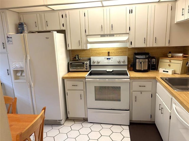 2 of 17 - 3571 Inverrary Dr 209, Lauderhill, FL