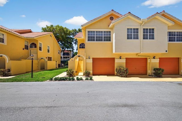 3 of 62 - 2121 S Ocean Blvd 506, Lauderdale By The Sea, FL